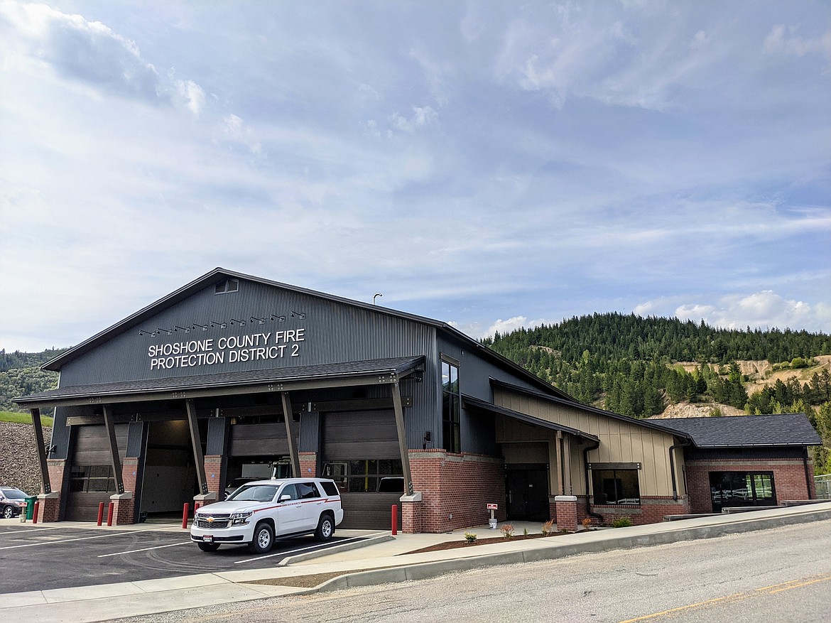 District 2 firefighters, commissioners agree on new labor contract